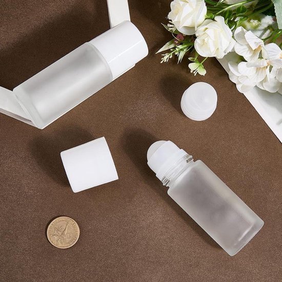 Matglazen rol 50 ml etherische olie flessen - 2 stuks. Herbruikbare lege roller containers voor deodorant, parfum, cosmetica - Lekvrij en ideaal voor op reis.