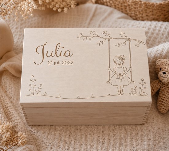 Memorybox | Meisje op schommel | Herinneringen kist | Memory box voor meisjes | Middel
