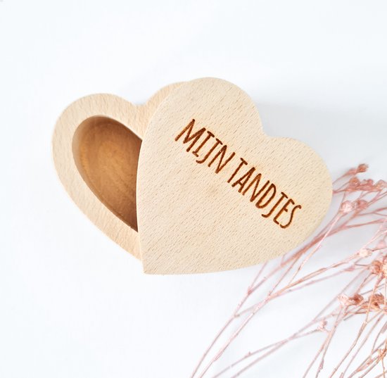 Mijn tandjes - melktandjes - houten bewaardoosje - tandendoosje - hartje - opdruk: gegraveerd van Mi