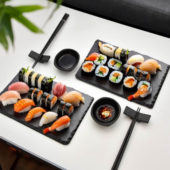 MikaMax Sushi Set for Two - Zwarte vaatwasbestendige 2-persoons Sushi Serveerset van Leisteen