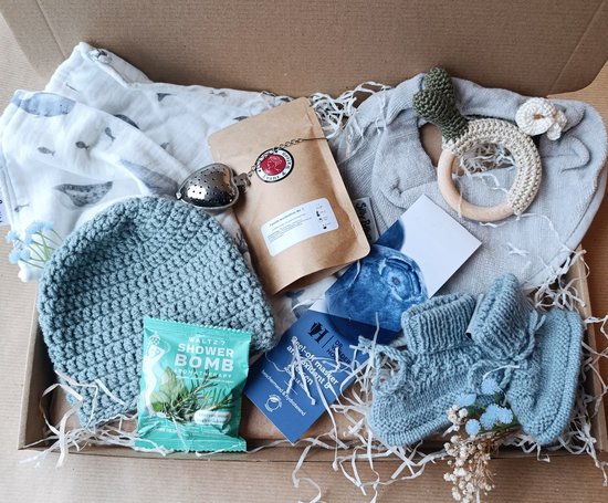 Mommy-to-be Brievenbuscadeau met Handgemaakte Babyproducten en Verzorging voor de Mama van Eenmalig