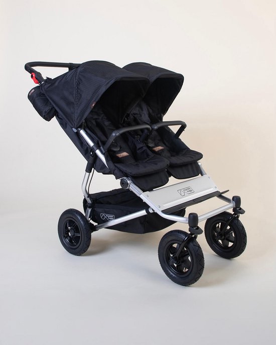 Mountain Buggy - Duet (Black) - Duo kinderwagen - Tweeling - Off road - Handrem - Robuust van Mountain Buggy