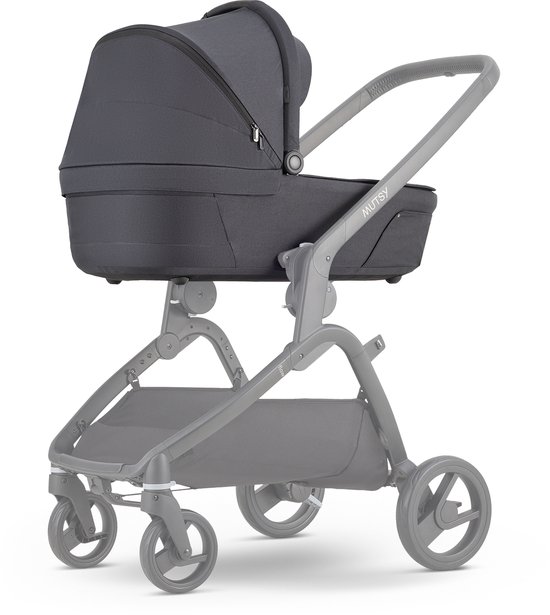 Mutsy Flow Reiswieg - Opvouwbaar - Ventilerende Kap - Geïntegreerde Zonnekap - North Black van Mutsy