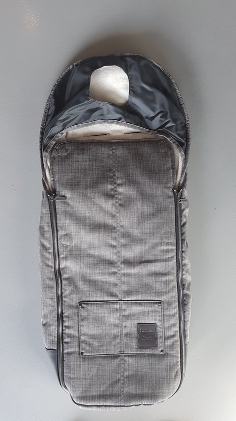 Mutsy I2 - Igo - Farmer - Voetenzak - Earth van Mutsy