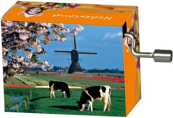 Muziekdoosje Hollandse molen en koeien Melodie Love Story van Wooderfull Life