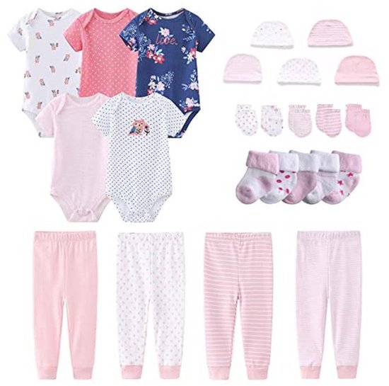 Newborn Baby Layette Gift Set 24-Piece Cotton Essentials and Accessories van Merkloos