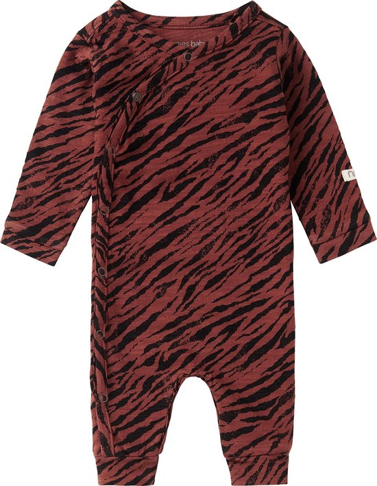 Noppies Baby Playsuit Mantua - Mahoganey - Maat 68 van Noppies