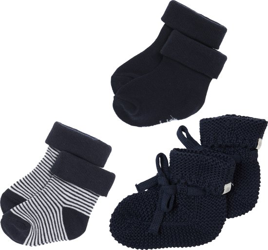 Noppies - Slofjes - Sokjes - Cadeau Doosje - SLOFJES NELSON - NAVY - Sokjes Guzz Navy en Navy wit streepje- 0-3 Maanden - Geschenkverpakking - Cadeauverpakking - Babyslofjes - Babysokjes - Maat 44-62 van Noppies