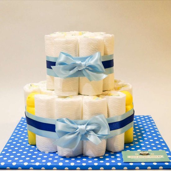 Pampertaart - luiertaart - jongen - 2 laags - blauw - mini Zwitsal 27 luiers maat 3 van Pampertaart.