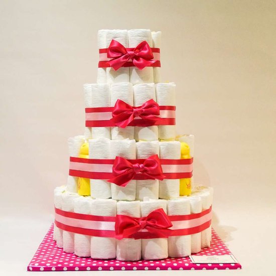Pampertaart - luiertaart - meisje - 4 laags - roze - mini Zwitsal 98 luiers maat 3 van Pampertaart.