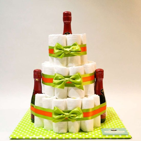 Pampertaart - luiertaart - neutraal - 3 laags - groen - mini cava 51 luiers maat 3 van Pampertaart.