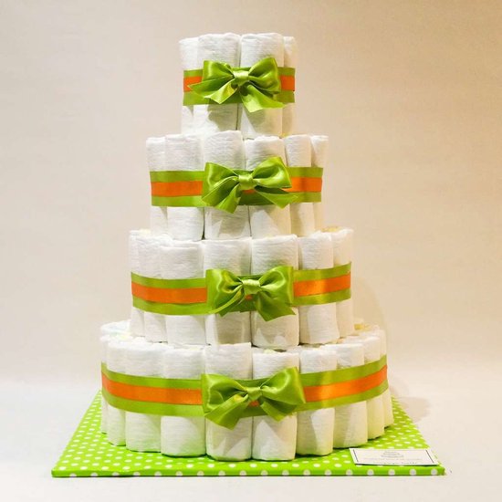 Pampertaart - luiertaart - neutraal - 4 laags basis - groen - 104 luiers maat 3 van Pampertaart.