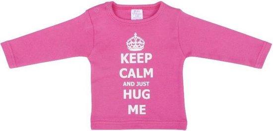Petit Villain shirt - Keep Calm Hug Me van Petit Villain