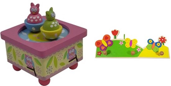 Playwood - Houten muziekdoos dansende uil en een Kinderkapstok vlinder U krijgt 2 artikelen geleverd voor de prijs van 1 van PlayWood