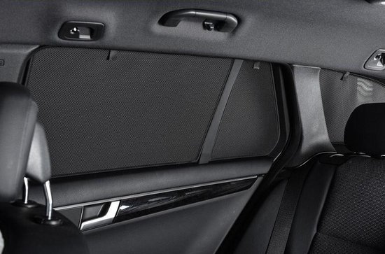 Privacy shades Ford Kuga III 5-deurs 2019-heden (alleen achterportieren 2-delig) autozonwering van Sonniboy