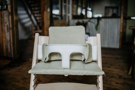 Pure Baby Love - Kussenset voor Tripp Trapp stoel - Zitkussen en Rugkussen - Stoelverkleiner - Olijfgroen van Pure