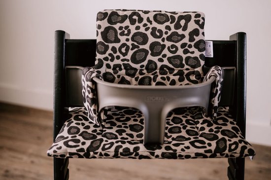 Pure Baby Love - zitkussen en rugkussen voor de Stokke Tripp Trapp stoel - panter zwart van Pure