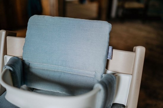 Pure Baby Love - Zitkussen - kussen - Stokke Tripp Trapp kinderstoel - stoelverkleiner - blauw van Pure