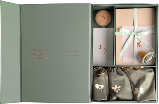 Pure Moms - Groene editie Luxe Memory box - Zeer luxe Baby Geschenkset - 24 delig Herinneringendoos - Kraamcadeau - Babyshower - Cadeau + inclusief inktafdrukje + Groen speentje 0-6 maanden van Pure Moms