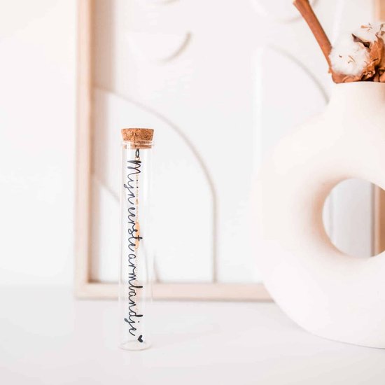 Reageerbuis "Mijn eerste armbandje" by 1993 - glazen bewaarbuisje - armband opbergen - bewaaraccessoire van Merkloos