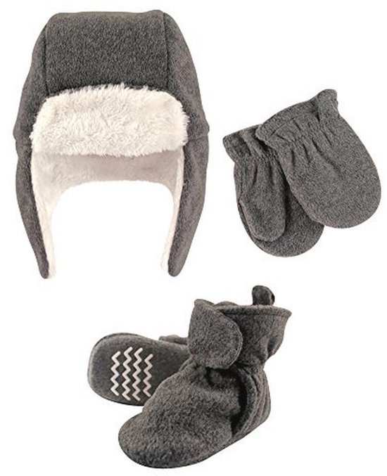 Set van wintermuts, wanten en slofjes voor baby's