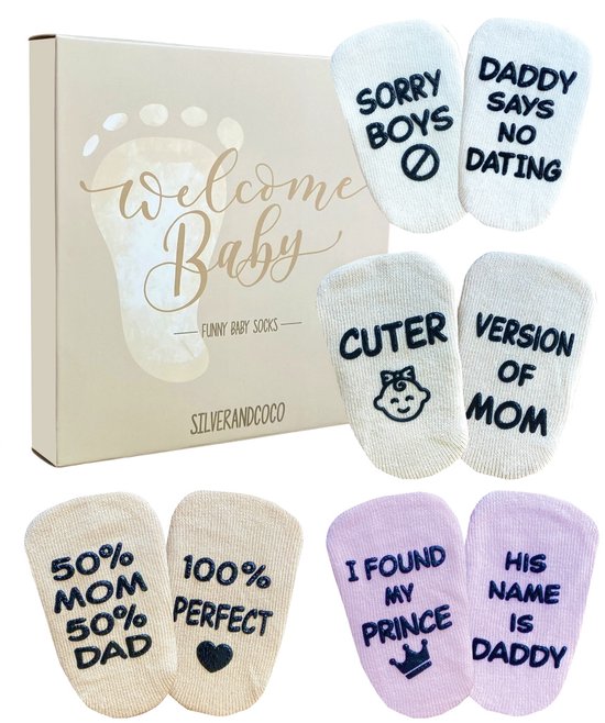 SilverandCoco® Baby Sokjes met Grappige Tekst | Geboorte Geschenkset Sokken Antislip Katoen | Kraam pakket Cadeau Gift Set | Shower Cadeautjes Geschenk Versiering Decoratie | Zwangerschap Kleding | Gender Reveal Zwanger - Meisje Girl Roze