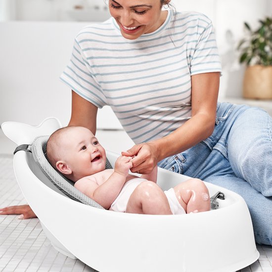 Skip Hop Moby Smart Sling Badje - Wit van Skip Hop