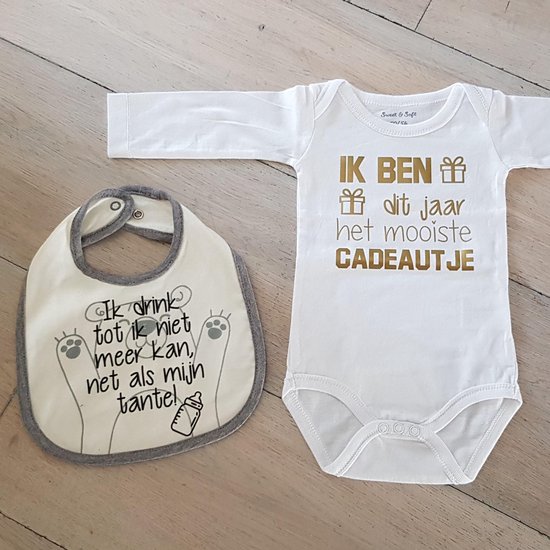 Slabbetje En Rompertje Met Tekst - Cadeauset Baby - Tante - Bekendmaking Zwangerschap - Wit/Grijs/Goud - 2 Stuks van Knuzzels