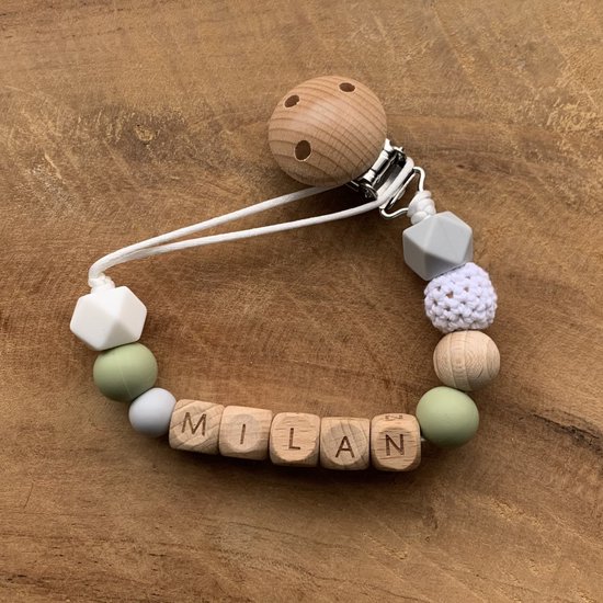 Speenkoord met naam | Gepersonaliseerd | Groen Wit - Hout | Gender Neutraal | Kraamcadeau | Baby | Speenclip | Speenketting | Bebbes van Bebbes