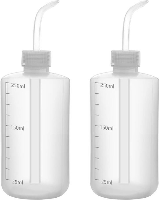 Spuitflessen, 250 ml, gemaakt van LDPE-kunststof met duidelijke markeringen. Kleine opening voor laboratoriumspoelen