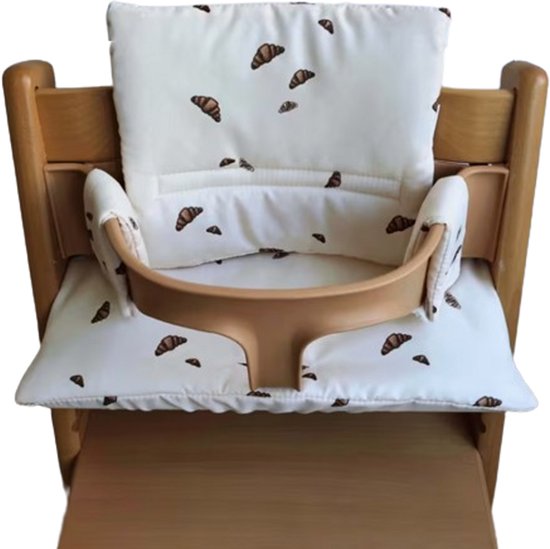 Stoelverkleiner croissants - kussenset croissants - stoelverkleiner voor stokke tripp trapp - kinderstoel verkleiner - stoel kussen van Merkloos