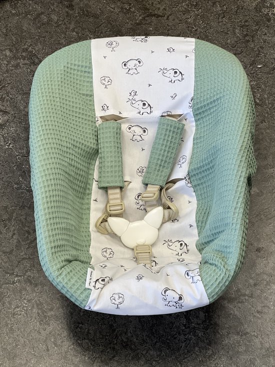 Stokke newborn hoes olifantjes oud groen van Stokke