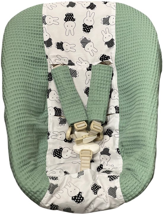 Stokke newborn hoes oud groen nijntje van Stokke