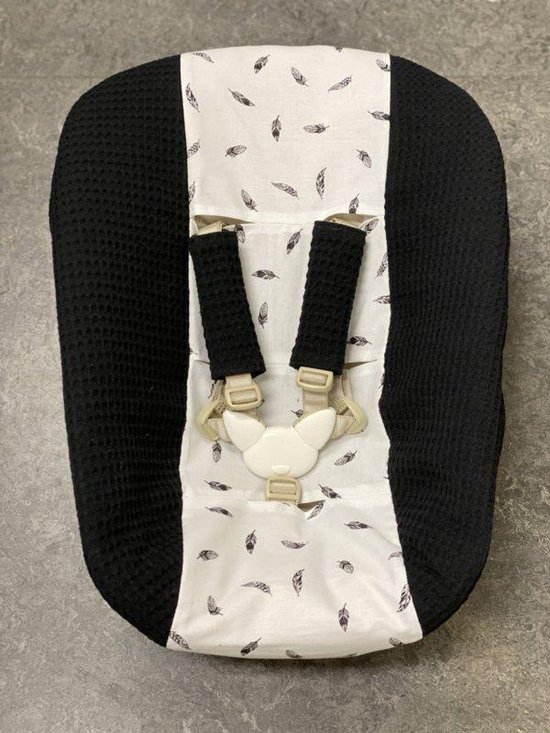 stokke newborn hoes zwart kleine veertjes van Stokke