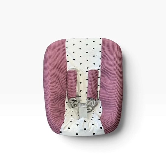 Stokke Tripp Trapp newborn hoes mauve zwarte hartjes