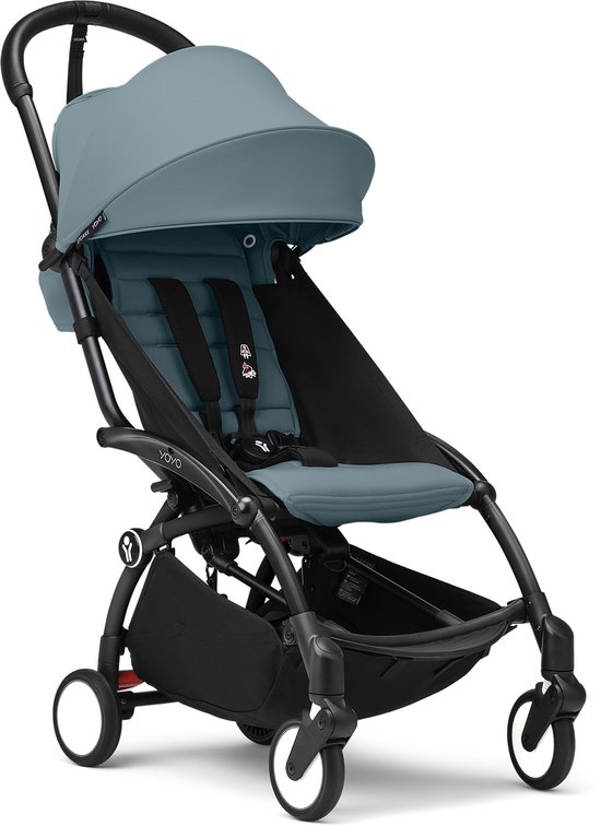 Stokke YOYO3 kinderwagen vanaf 6 maanden - Inclusief zwart frame / Aqua zitkussen + luifel - In een handomdraai in- en uitklapbaar - Licht en compact - Past in handbagage van Merkloos