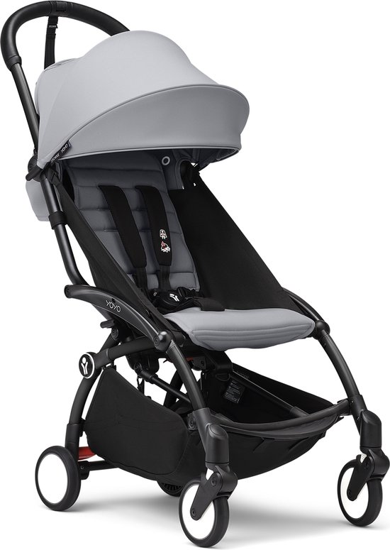 Stokke YOYO3 kinderwagen vanaf 6 maanden - Inclusief zwart frame / Stone zitkussen + luifel - In een handomdraai in- en uitklapbaar - Licht en compact - Compatibel met handbagage van Stokke