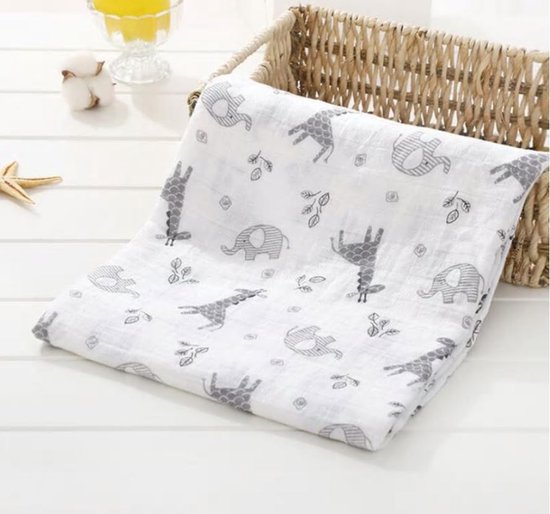 swaddle Olifant Giraffe XL hydrofiele doek 120 x 120 cm katoen van Fresk