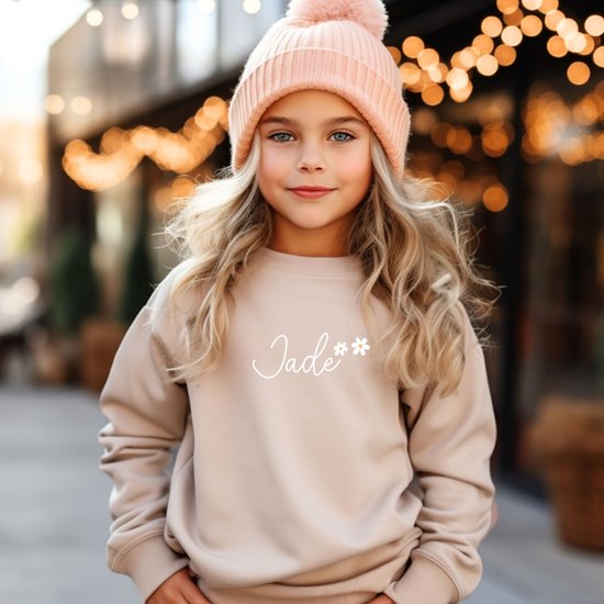 Sweater met naam | Cadeau | Madelief van KadoDesigns
