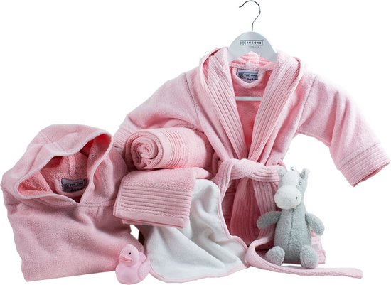 The One Towelling Deluxe Babypakket - 9 Delig - Baby cadeaupakket - 100% Gekamd katoen - Roze