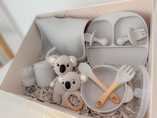 Tiny Koala Cadeaubox – The Baby Supply | Kraamcadeau Serviesset met Grijs Babyservies & Koala Knuffel van Merkloos