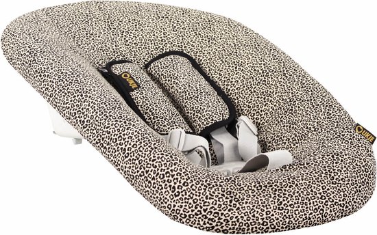 Ukje newborn hoes geschikt voor Stokke Tripp Trapp & Kidsmill newborn set - Perfecte pasvorm - Waterafstotende voering - Makkelijk wasbaar - Zachte gordelbeschermers - Zand luipaard van Ukje