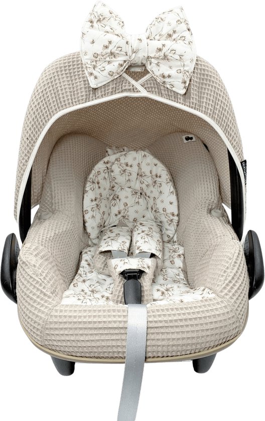 Wazzhappening - Autostoelhoes set Kato - taupe - wafel - geschikt voor Maxi Cosi Pebble standaard van Wazzhappening