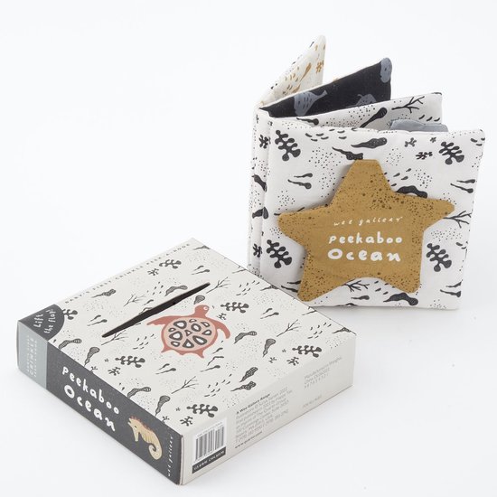 Wee Gallery Peekaboo Cloth Books- Peekaboo Ocean van Wee Gallery